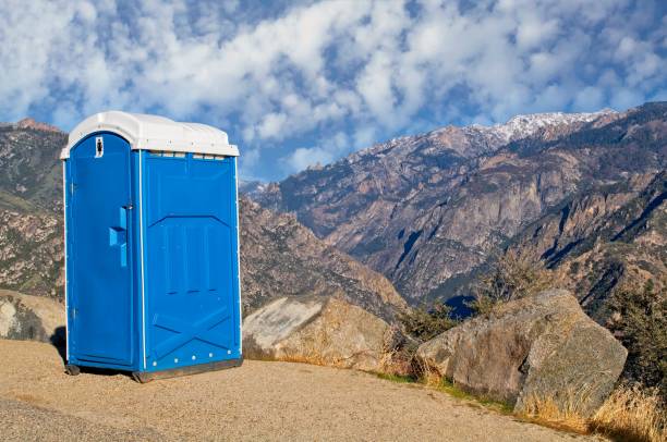 Best Porta potty rental near me  in Finneytown, OH