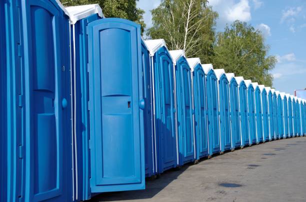 Best Portable bathroom rental  in Finneytown, OH